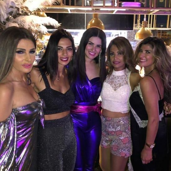 بالصور.. نجوم الفن يحتفلون بعيد ميلاد عمرو دياب