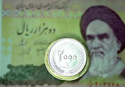 بفعل العقوبات.. توقعات بانكماش اقتصاد إيران بنسبة8.7% 