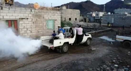 بمشاركة الحزام الأمني.. استمرار حملة الرش الضبابي في صلاح الدين بعدن