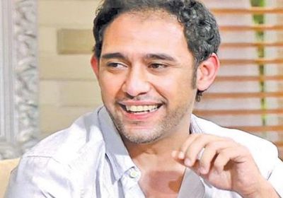 عمرو مصطفى يطرح ألبومه الجديد "لعبت مع الأسد" (فيديو)