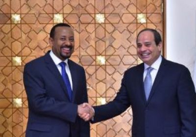 رئيس الوزراء الإثيوبي يتصل هاتفيا بالرئيس المصري ويؤكدان تجاوز أزمة سد النهضة