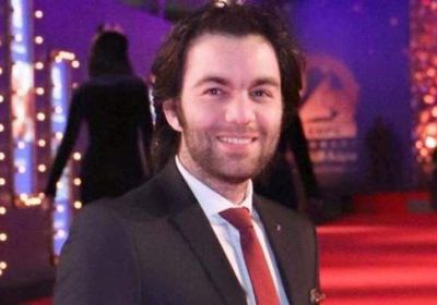 شريف رمزي يشارك جمهوره صور طفولته 