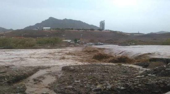 وفاة طفل جراء مياه السيول في مسيمير بلحج