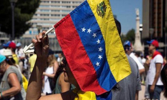 مرضى في فنزويلا يحاربون نقص الأدوية بـ"العلاج الروحاني"