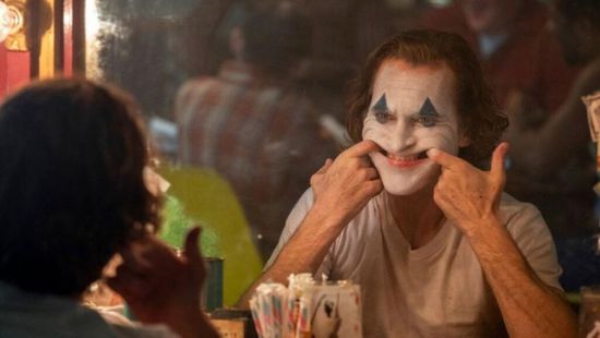 فيلم "Joker" يواصل تصدره لإيرادات السينما الأمريكية 