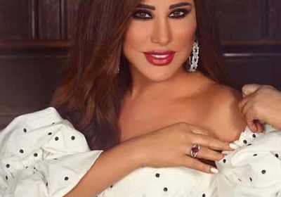 نجوى كرم تخطف الأنظار بجلسة تصوير جديدة (صور)