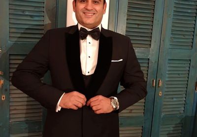 أكرم حسني ينشر صورته بصحبة فاندام من موسم الرياض 