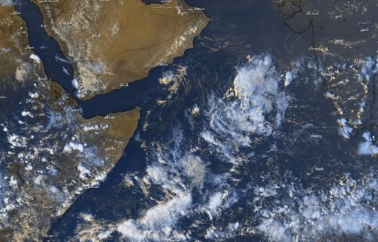 الأرصاد: اضطراب في بحر العرب ينتج عنه أمطار رعدية بعدة محافظات