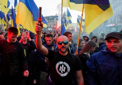 مظاهرات لجماعات يمينية متطرفة ضد الرئيس الأوكراني