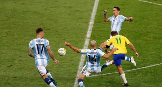 الرياض تستضيف السوبر كلاسيكو بين البرازيل والأرجنتين الشهر المقبل