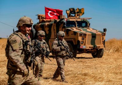 مقتل جندي تركي وإصابة 8 آخرين في هجوم لمقاتلين أكراد بمنبج السورية