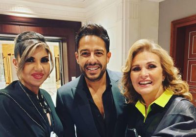 بالصور.. بوسي شلبي تشارك جمهورها كواليس حفل Joy Awards