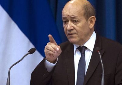 وزير الخارجية الفرنسي: سأزور العراق لبحث محاكمة المتشددين في سوريا