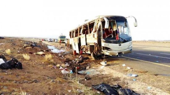 وفاة أكثر من 30 معتمرًا وإصابة 5 آخرين إثر حادث في سير بالسعودية