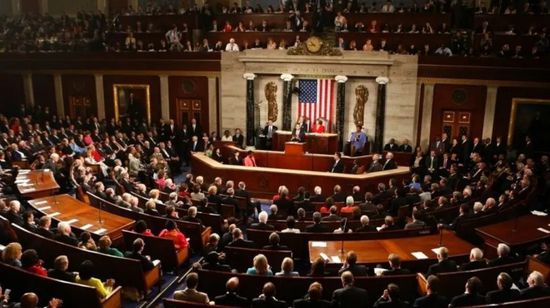 الكونغرس الأمريكي يندد بأغلبية بقرار ترامب حول انسحاب القوات من شمالي سوريا