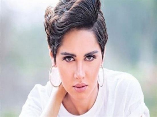 أول تعليق لـ ياسمين رئيس بعد شائعة طلاقها