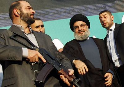 السنيورة: حزب الله وراء الاحتجاجات في لبنان بسيطرته على مفاصل الدولة