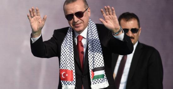 إعلامي سعودي: تركيا الإخوانية تستخدم القضية الفلسطينية للدعاية!