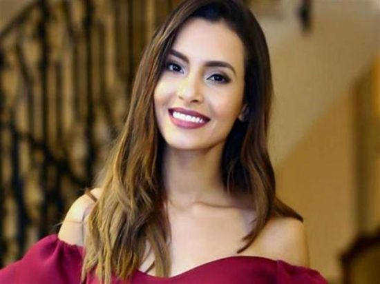 كارمن سليمان تشوق جمهورها لأغنيتها المقبلة 