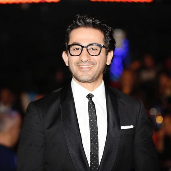 أحمد حلمي عن نجمته بممر المشاهير :"أول مرة أخد جايزة مروحش بيها"