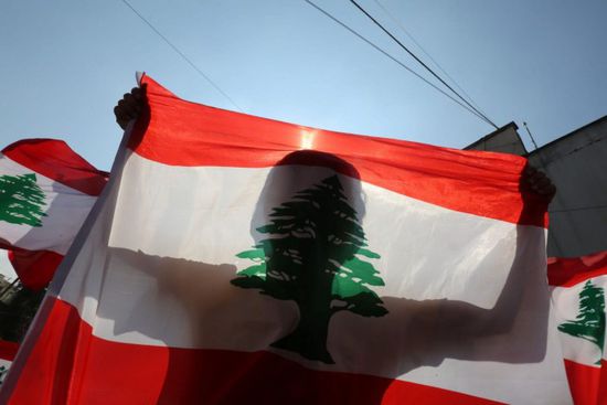 الجيش اللبناني يفرق بين أنصار حزب الله والمتظاهرين منعا للاحتكاك