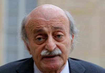 جنبلاط: استقالة حكومة سعد الحريري قد تؤدي إلى عواقب غير محسوبة