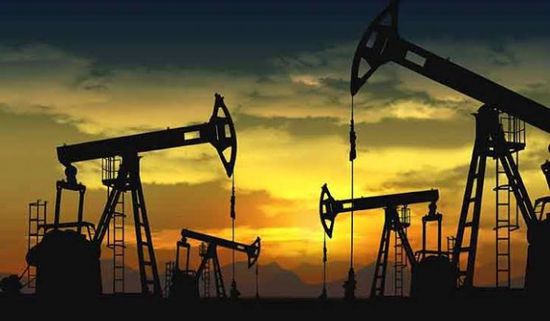 أسعار النفط ترتفع 1.3% بدعم آمال التجارة