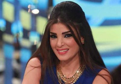 تزامنًا مع المظاهرات اللبنانية.. دينا حايك تطرح أغنية "ثورة"