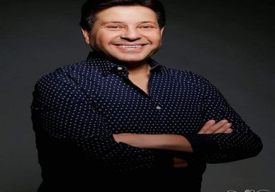هاني شاكر يروج لأحدث أغانيه "بينا"