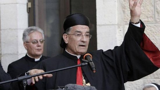 البطريرك الماروني يدعو لتشكيل حكومة لبنانية جديدة