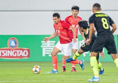 أوراوا يتأهل لمواجهة الهلال في نهائي دوري أبطال آسيا