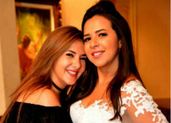 دنيا وإيمي سمير غانم تغنيان لجمهورهما هذه الأغنية (فيديو)