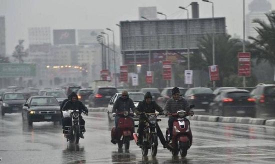 الأرصاد الجوية المصرية تحذر المواطنين من الخروج غدا إلا في الضرورة القصوى