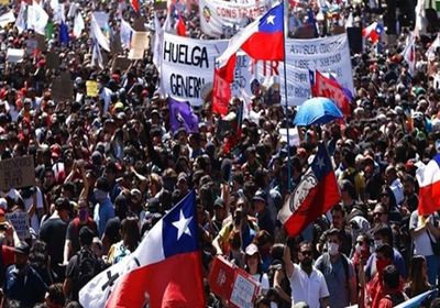 في أكبر مظاهرة.. تجمُّع مليون محتج بشوارع العاصمة التشيلية