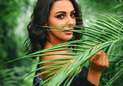 ميس حمدان وسط الطبيعة في جلسة تصوير جديدة