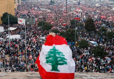 وقوع حالات إغماء واشتباكات بين قوى الأمن الداخلي اللبنانية وبعض المتظاهرين