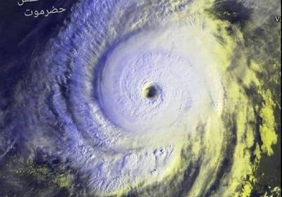 إعصار كيار يصل إلى الدرجة الخامسة ويتجه لسواحل عمان