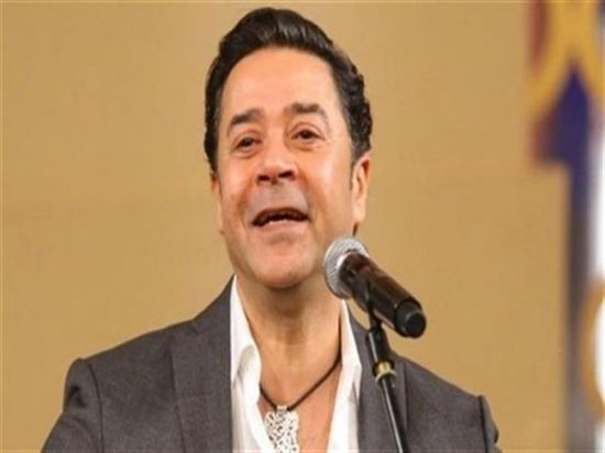 بالفيديو.. مدحت صالح يطرح خامس أغاني ألبومه الجديد
