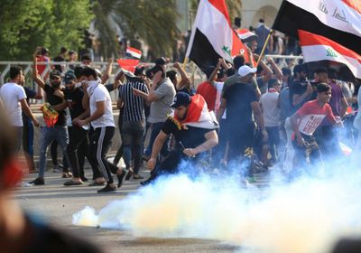 إيران تدعو رعاياها لتأجيل سفرهم إلى العراق