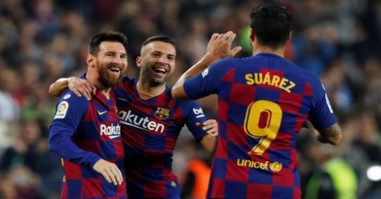 برشلونة يسحق بلد الوليد ويستعيد صدارة الدوري الإسباني