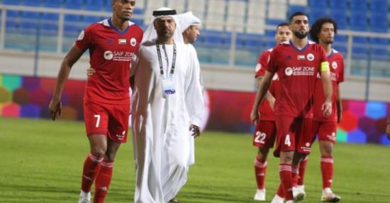 الشارقة يحتفظ بصدارة الدوري الإماراتي بفوز قاتل أمام الفجيرة
