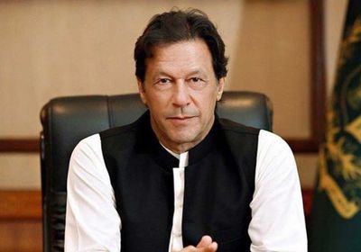 رئيس وزراء باكستان يرفض الاستقالة من منصبه