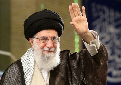 معارض إيراني: ولاية الفقيه عمود خيمة الظلم والاستبداد