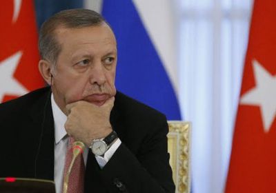 زعيم تركي: أردوغان عاجز عن حماية شرف بلادنا