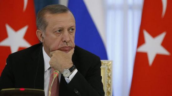 زعيم تركي: أردوغان عاجز عن حماية شرف بلادنا
