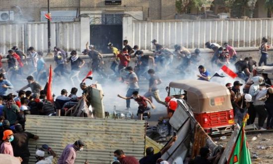 الأمن العراقي يقتل 5 محتجين بالرصاص في بغداد