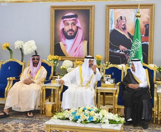 عاجل.. بن زايد يصل السعودية لحضور حفل توقيع "اتفاق الرياض"