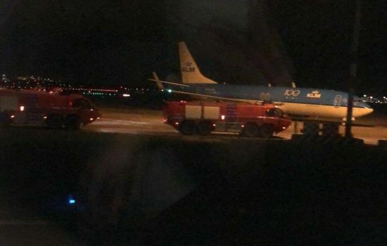 متحدث: حادث طائرة امستردام نتيجة إطلاق صافرات الإنذار بالخطأ