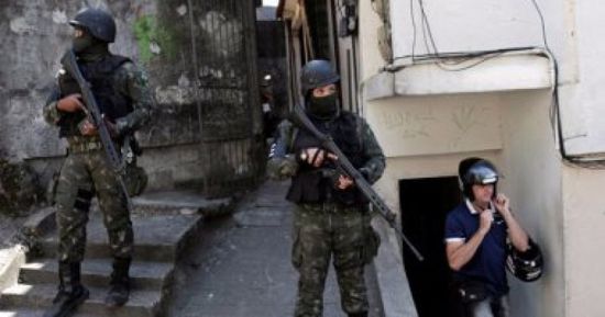 إصابة طالبين جراء إطلاق نار داخل إحدى المدارس بالبرازيل