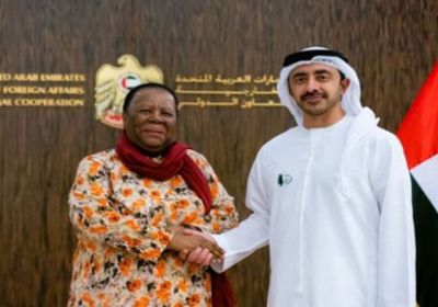 وزير خارجية الإمارات يلتقي بنظيرته الجنوب أفريقية بأبو ظبي